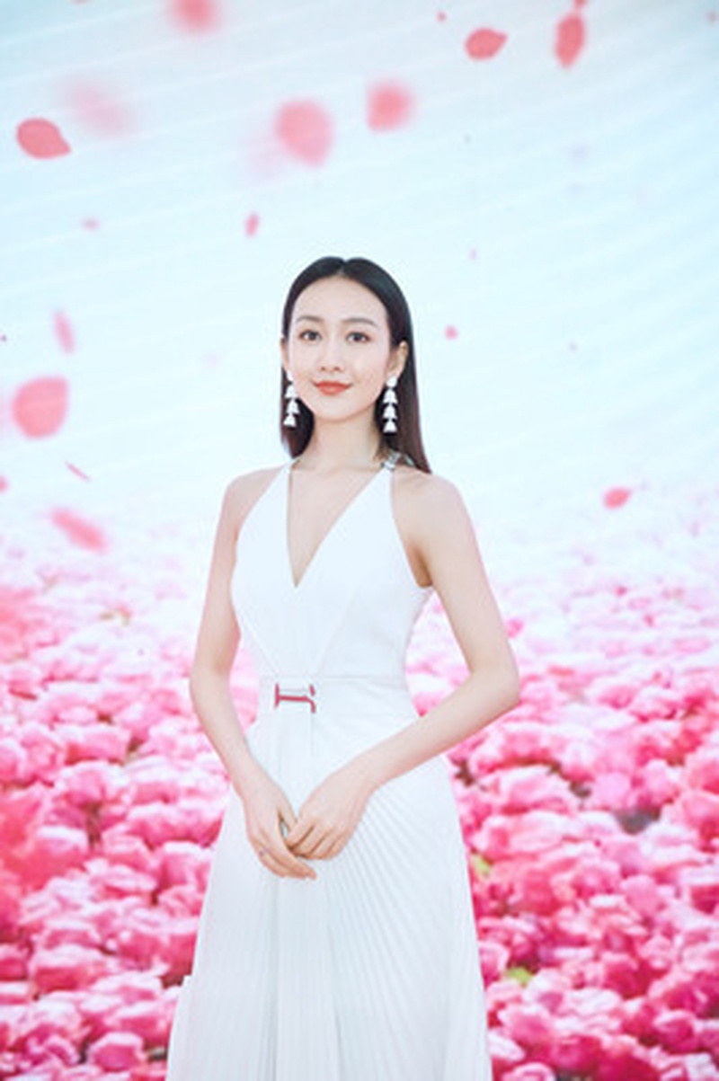 王鸥